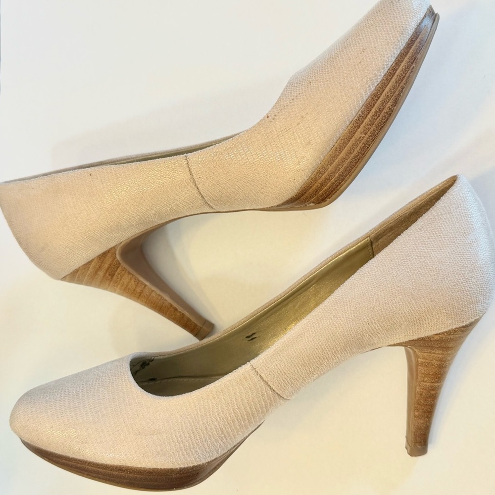 Bandolino Brayden Platform Pumps Women's Shoes Beige Size